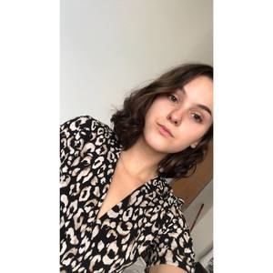 Meet your Posher, Magda